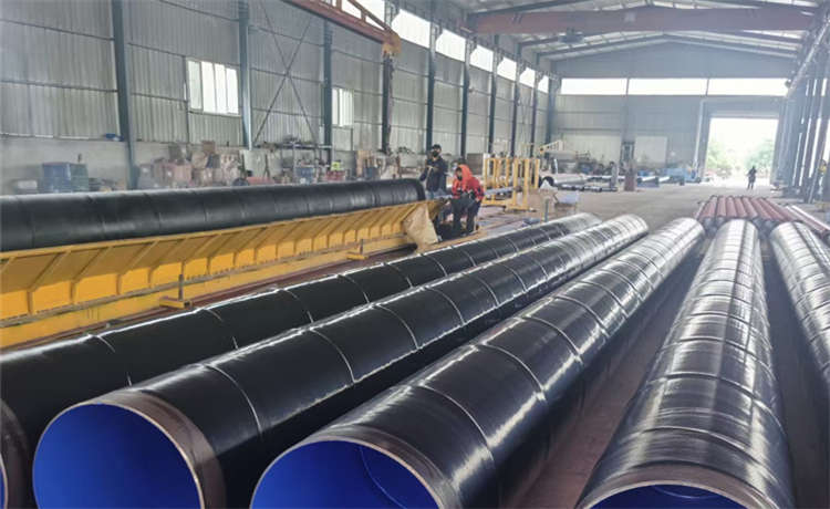 2420-12mm螺旋鋼管，200mm螺旋鋼管，1000-20mm鋼立柱，鋼材場(chǎng)2320mm螺旋焊管