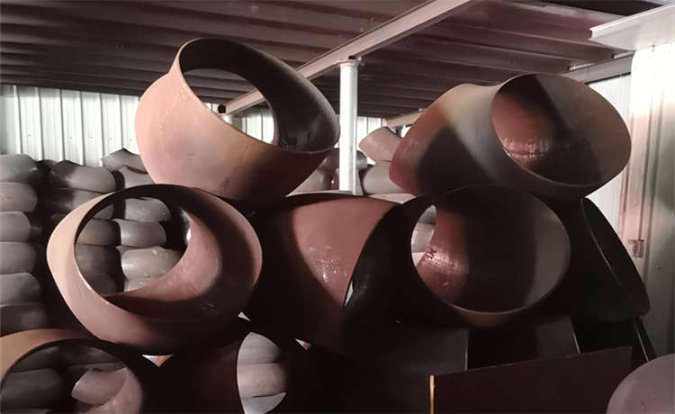 3600 等邊角鋼銷(xiāo)售，深圳273mm螺旋鋼管，供水螺旋焊管，方管廠(chǎng)家