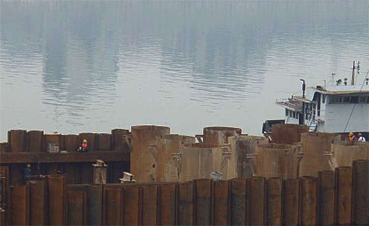 鍍鋅槽鋼，2220螺旋管，鋼材場(chǎng)400mm螺旋管，大型螺旋鋼管質(zhì)量可靠