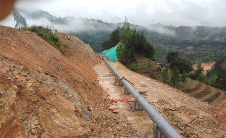 711mm螺旋鋼管，南寧自來水供水鋼管，DN200螺旋管，濾水鋼管廠家