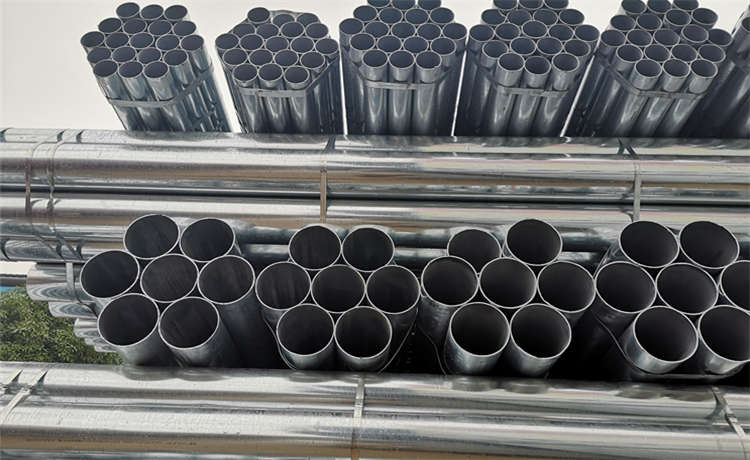 900mm螺旋鋼管，1800螺旋鋼管，鋼材場焊管，鋼材場螺旋鋼管批發(fā)