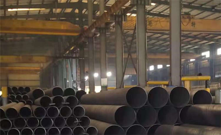 DN1600mm螺旋管，40A#工字鋼，污水處理鋼管廠家，鋼材場(chǎng)螺旋鋼管廠家