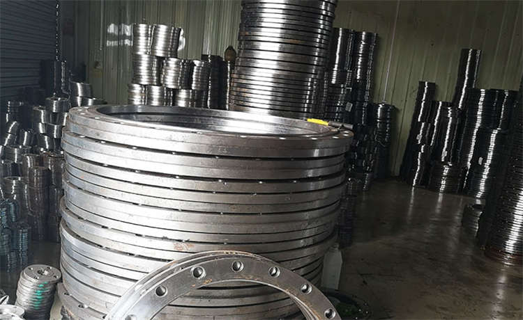 219mm螺旋管 219mm螺旋管，佛山鋼材場污水處理螺旋管，1300供水鋼管，有沒有加工鋼護(hù)筒的