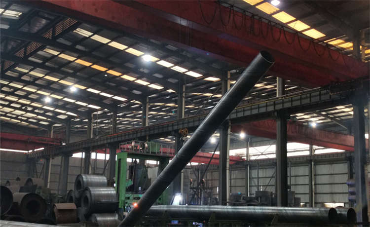 DN1300mm螺旋焊管，賀州800mm鋼立柱，dn1300螺旋焊管，內(nèi)外防腐螺旋管生產(chǎn)廠家