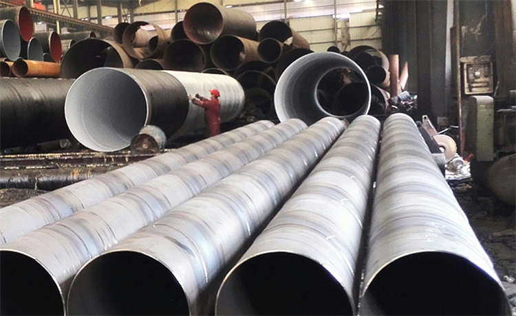 河源鋼材場(chǎng)螺旋管型號(hào)規(guī)格，鋼鐵世界2600mm螺旋鋼管，406mm螺旋管，埋地防腐螺旋鋼管廠家